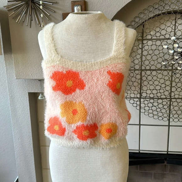 willow root cardigan and tank top set size medium orange daisys NWOT - Picture 2 of 10